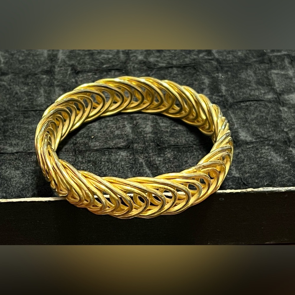 Elegant Gold Twisted Bangle Bracelet - Women Jewelry